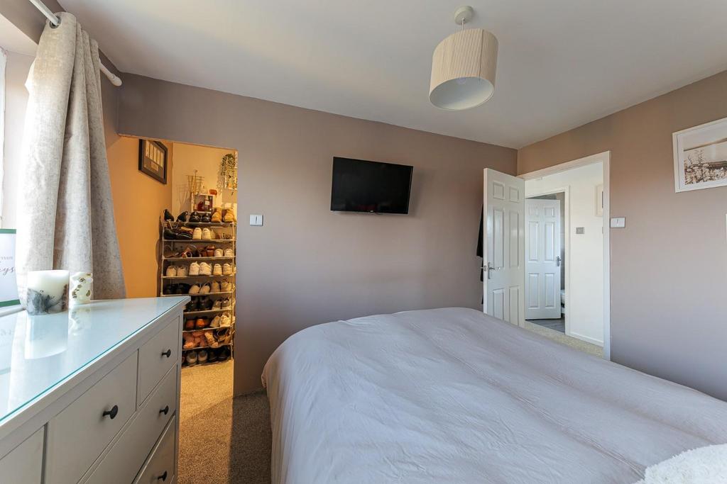 Bedroom.jpg