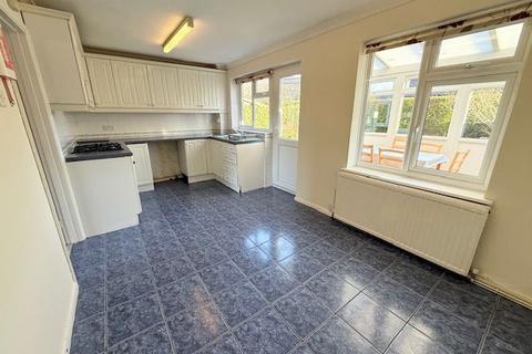 5 bedroom semi-detached house for sale, Chase Road, Bordon GU35