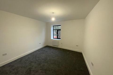 2 bedroom flat to rent, Stamford street, Mossley