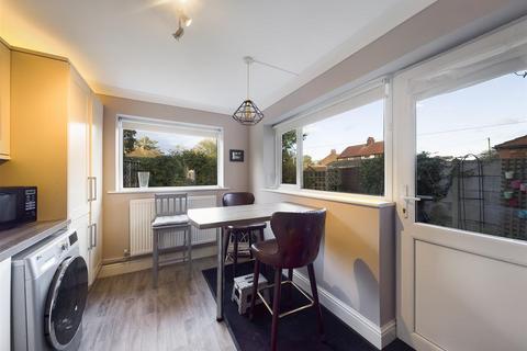 undefined, Queensgate, Bridlington