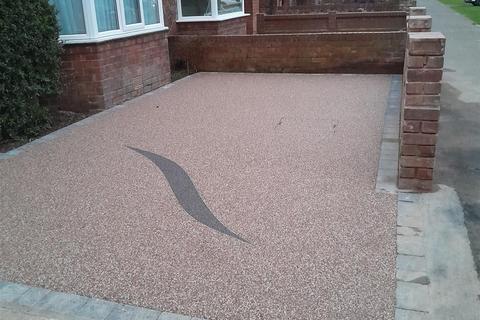undefined, Queensgate, Bridlington