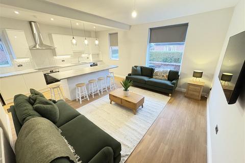 undefined, Ash Road, Headingley, Leeds, West Yorkshire, LS6 3HD