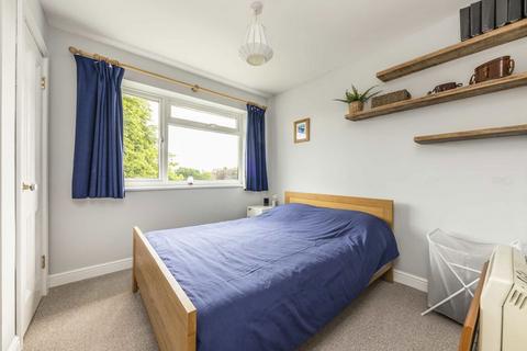 undefined, Hampton Road, Teddington TW11