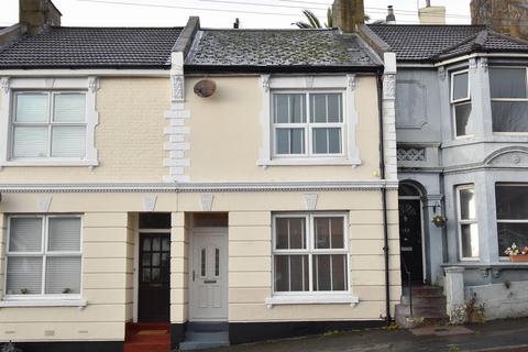 2 bedroom terraced house for sale, Old London Road, Hastings