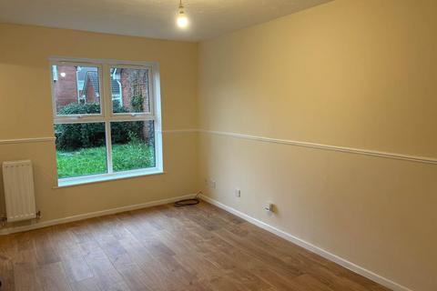 3 bedroom house to rent, Damson Road, Locking Castle, Weston-super-Mare