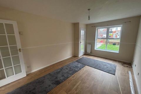 3 bedroom house to rent, Damson Road, Locking Castle, Weston-super-Mare