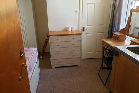 undefined, 17 Stanley Street, Luton LU1