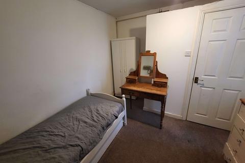 undefined, 17 Stanley Street, Luton LU1