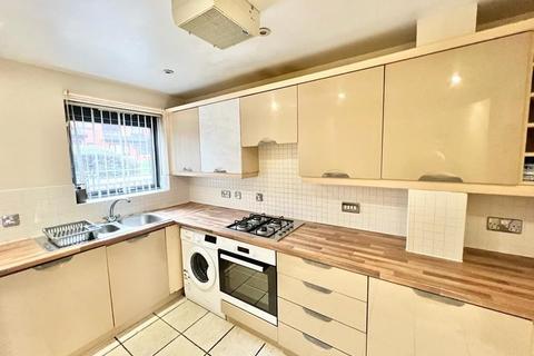 4 bedroom terraced house to rent, Wheeleys Lane, Birmingham B15