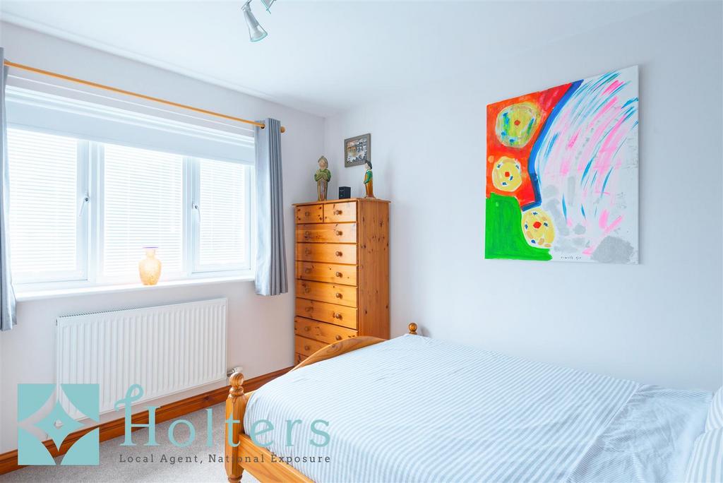 6 Canal Close, Newtown-09.jpg