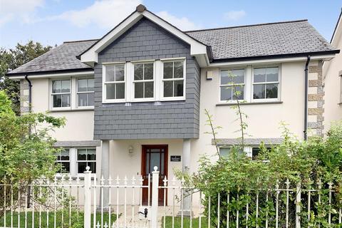 undefined, Threemilestone, Truro TR3