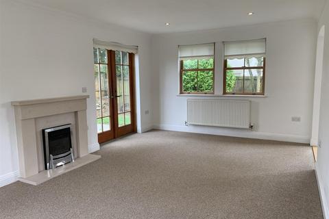 undefined, Threemilestone, Truro TR3