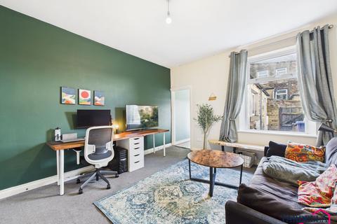 2 bedroom terraced house for sale, Earl Street, Colne, BB8