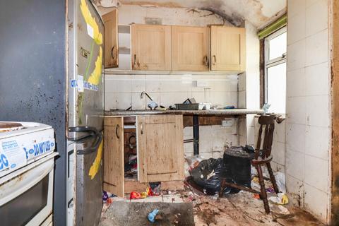 undefined, Ferndale, CF43