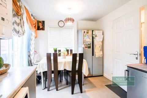 undefined, Kitchen Road, Bradford, West Yorkshire, BD4