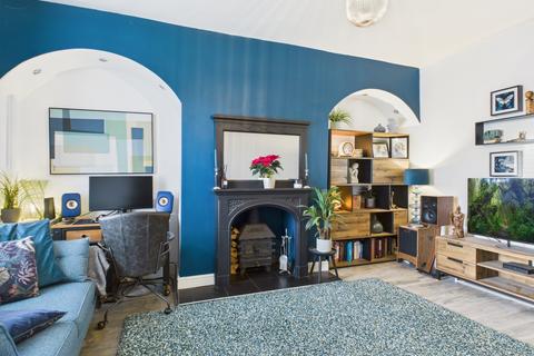 3 bedroom terraced house for sale, Victoria Street, Hyde, SK14 4AS