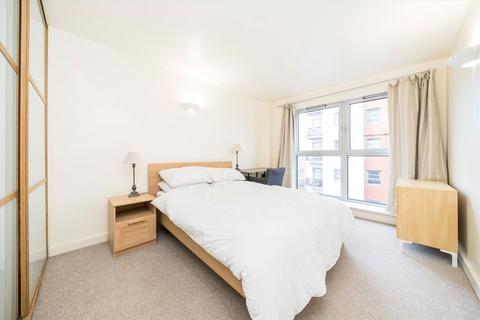 2 bedroom flat to rent, Southgate Road, London N1
