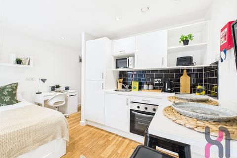 undefined, C Liverpool One, 5 Seel St., Liverpool, L1