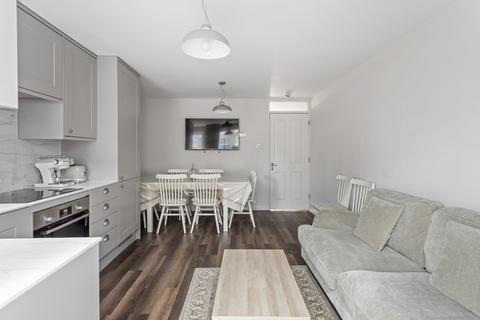 undefined, Kenchester Close, London SW8