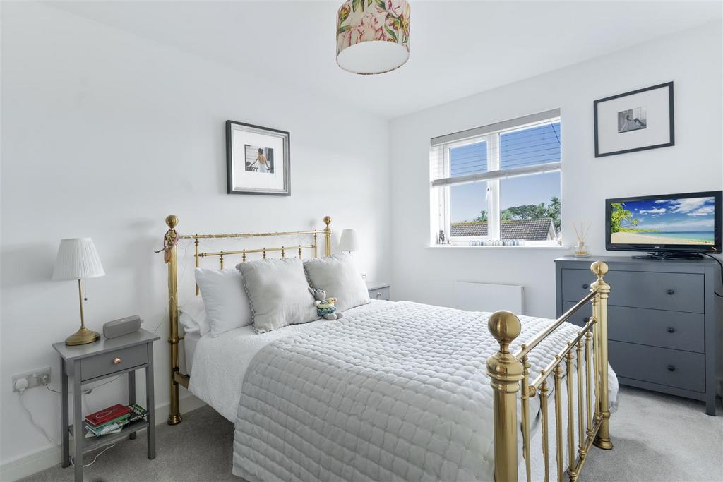 Bedroom 2.jpg