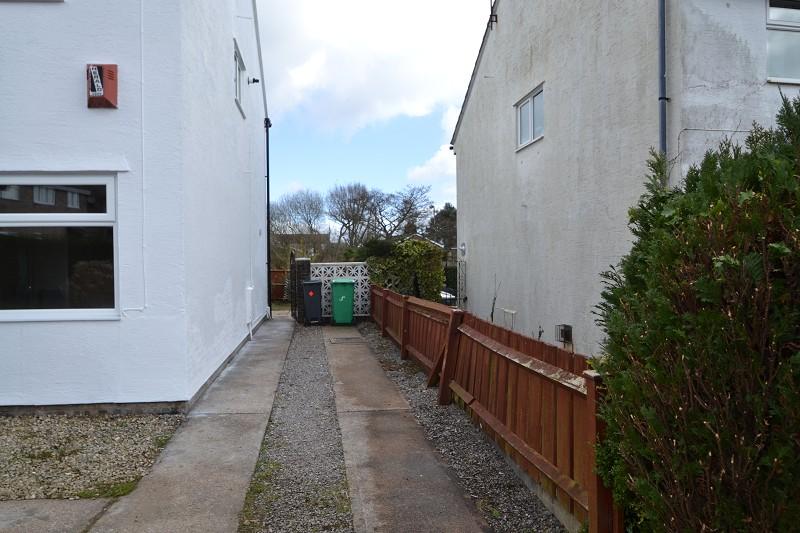 Front garden and entrance