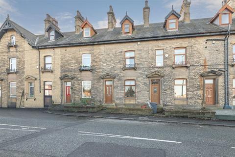 Huddersfield Road, Elland