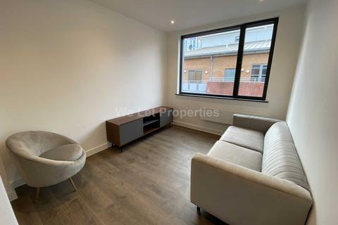 2 bedroom apartment to rent, School Street, Manchester M4
