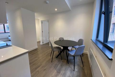2 bedroom apartment to rent, School Street, Manchester M4