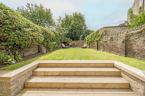 4 bedroom terraced house to rent, Percy Circus, London WC1X