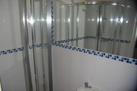 2 bedroom apartment to rent, Princes Road, Wrexham LL14