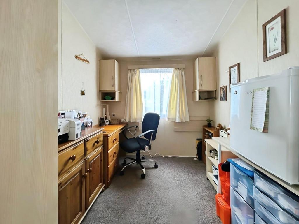 A53bbad2-room 202.jpg