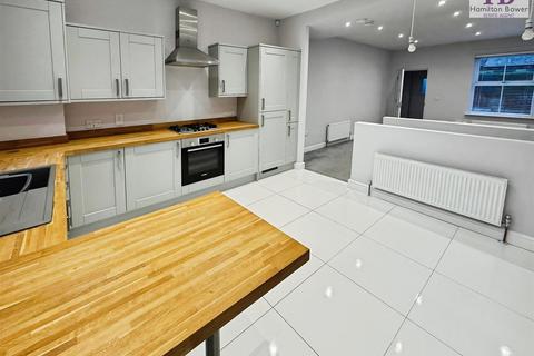 undefined, Crest Place, Brighouse