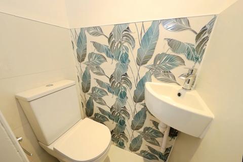 3 bedroom house to rent, Sedgley Road, West Midlands DY1