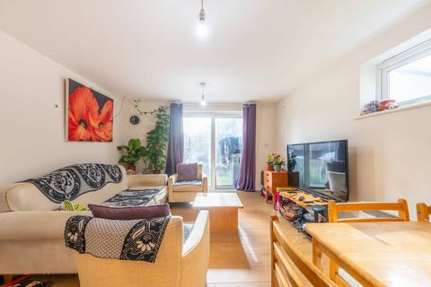 Wellspring Crescent, Wembley, HA9