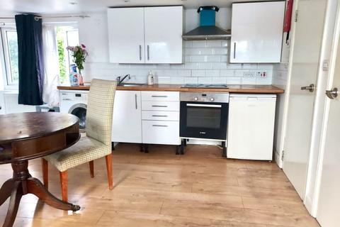 undefined, Oakdale Road, London  N4