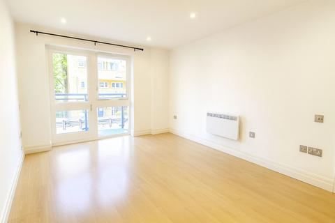 2 bedroom flat to rent, Hoxton Square, London, N1