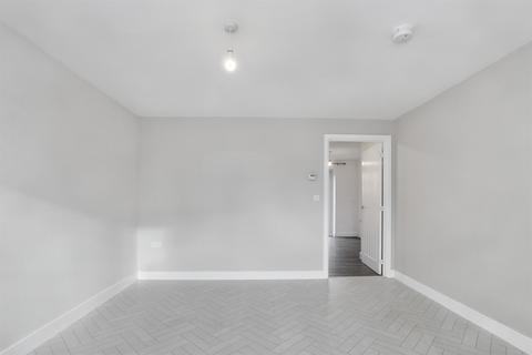 undefined, Stafford ST16