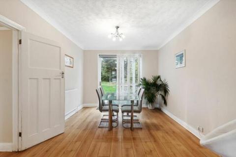 undefined, Hilbert Road, Cheam,