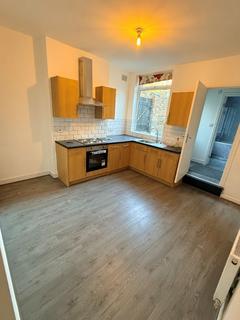 2 bedroom terraced house to rent, Turner Street, Stoke-On-Trent ST1