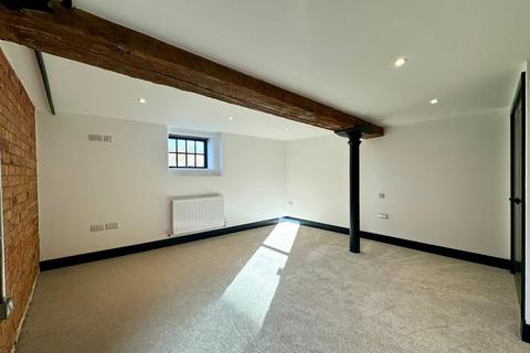 undefined, Navigation Yard, Newark NG24