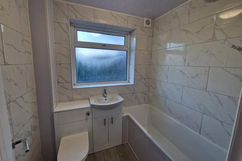 undefined, Howard Street, Gateshead NE8