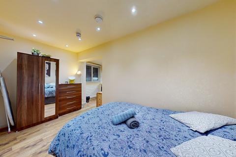 undefined, High Road