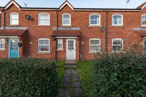 3 bedroom terraced house for sale, Attringham Park, Hull HU7