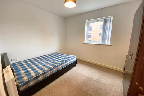 2 bedroom apartment to rent, Delta Point, Blackfriars Road, Salford