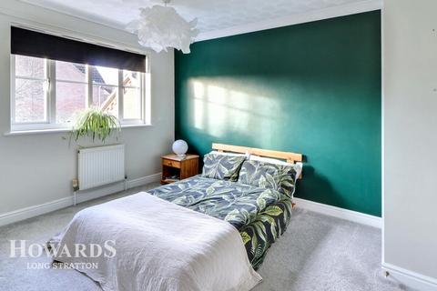 3 bedroom detached house for sale, Cranes Meadow, Harleston