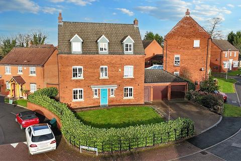 5 bedroom detached house for sale, Cressey Close, Stone, ST15