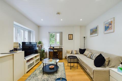 undefined, 9 North Avenue, Coventry CV2