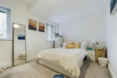 undefined, 9 North Avenue, Coventry CV2