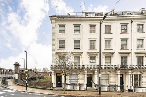 Gloucester Terrace, London W2