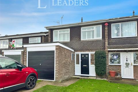 3 bedroom semi-detached house to rent, Kingsman Drive, Clacton-on-Sea, Essex, CO16